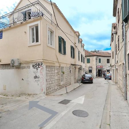 Apartmani Basic 1 Split Bagian luar foto