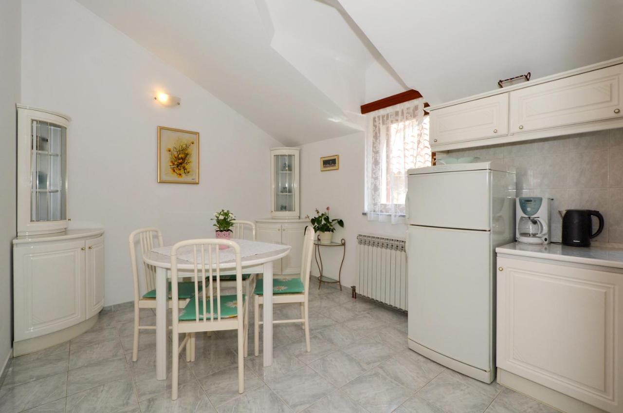 Apartmani Basic 1 Split Bagian luar foto