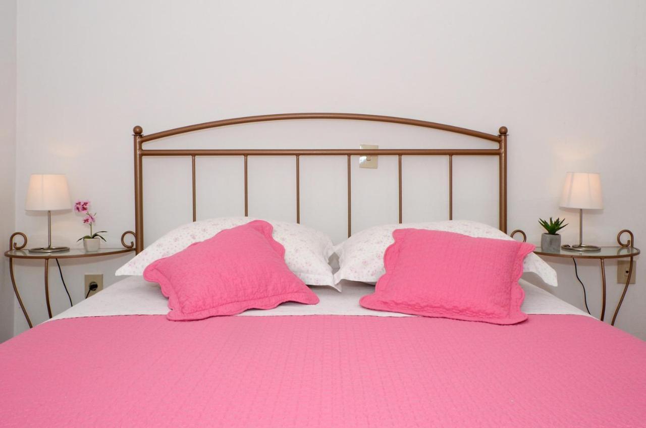 Apartmani Basic 1 Split Bagian luar foto